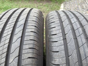 Goodyear Efficientgrip Performance 2 205/60 R16 92 V - 5