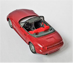 Herpa BMW 23. Vínová metalíza. - 5