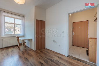Pronájem bytu 1+1, 44 m², Karlovy Vary, ul. Vítězná - 5