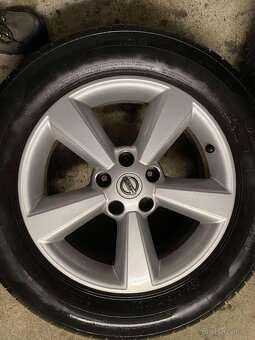 5x114,3 235/60/17 letní Nissan - 5