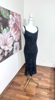 Fantastické midi hedvábné šaty Anoushka G PC 19.500 - 5