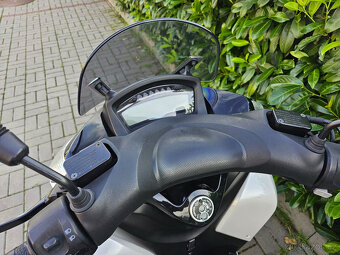 YAMAHA Tricity 125 - 5