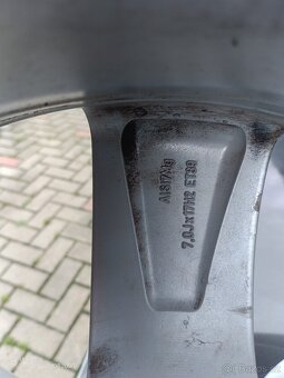 ALU kola Sharan 5x112 R17 et39 - 5