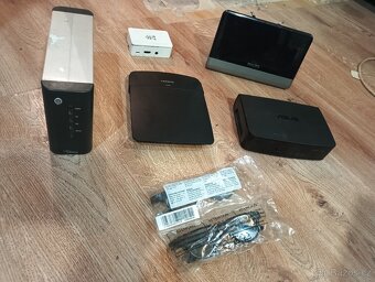 HD přehrávač ASUS, Modem LINKSYS, Anténa DVB T2 PHILIPS.... - 5
