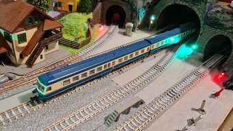 Vláčky N - osobní souprava Fleischmann - 5