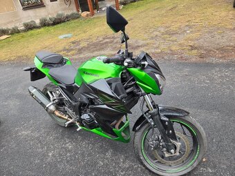 Kawasaki Z300 - 5