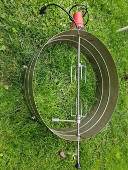 Gril Weber c 5750 s nástavcem - 5