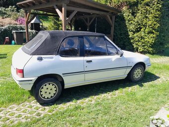 Peugeot 205 Cabrio CJ benzin pěkná střecha plně pojízdný 2 - 5