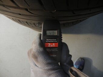 Letní pneu Continental 215/60R16 - 5
