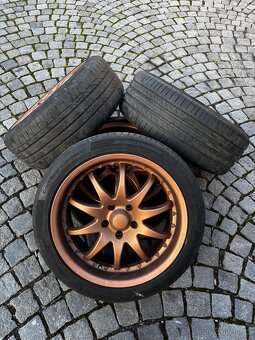 BMW kola 5x120 r19 dvourozměrné pneu - 5