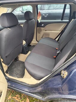 Ford Mondeo 2,0 Ghia TDCi - 5