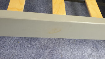 Postel z masivu 140x200 ESM1 šedá s roštem bez matrace - 5
