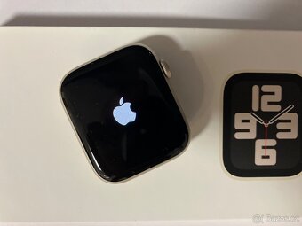 Apple Watch SE (gen 2) 44mm Starlight (zánovní) - 5