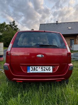 Ford fusion 1.4i 59kw po 1. Provozovateli - 5