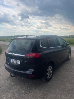 Opel Zafira Tourer - 5
