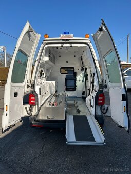 VW T6 2.0 TDI Sanitní vůz DSG - 4x4 - 5