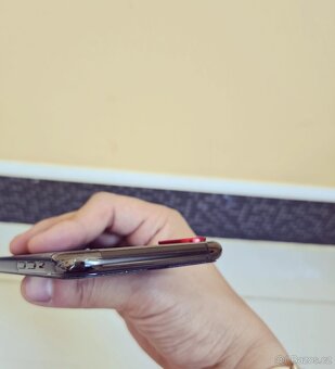 iPhone Xs plně funkční za dobrou cenu - 5