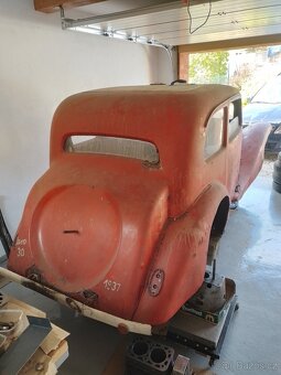 Karoserie limuzína Aero 30 - 5
