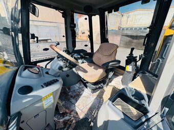 New holland B115 / 2023 traktor bagr - 5