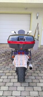 Yamaha Fazer - 5