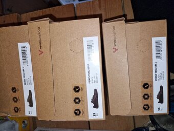 7x barefoot tenisky + papuče, vel. 38,39,40 - 5