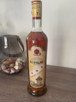 Lahve whiskey+pálenky - 5