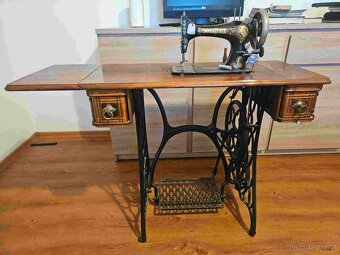 Prodám šicí stroj Singer - 5