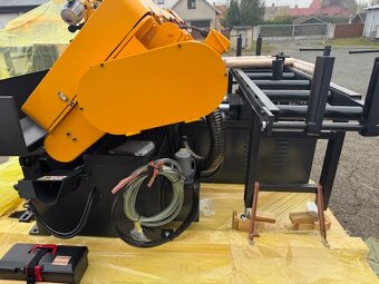 Pásová pila EVERISING H 260 NC III - 5