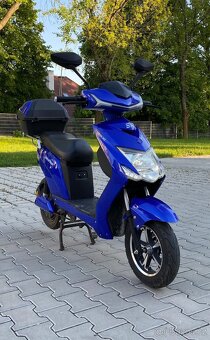 Elektroskutr bez ŘP Elektropower Nova M3 - 5