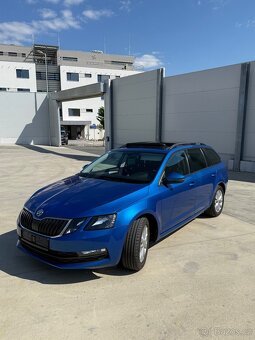 Octavia 1,6tdi 85kw dsg pano TOP - 5