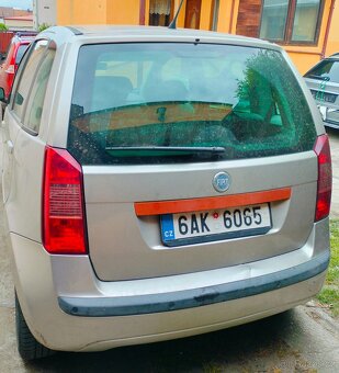 Fiat Idea - 5
