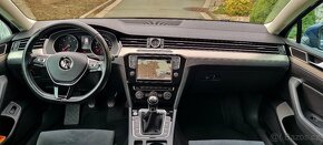 Volkswagen Passat Variant Highline 2.0 TDi 140 kw (manuál) - 5