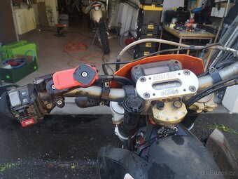 KTM 690 Enduro - 5