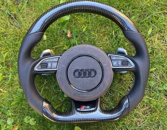 AUDI VOLANT CARBONOVY - zkoseny - karbon - perforovana koža - 5