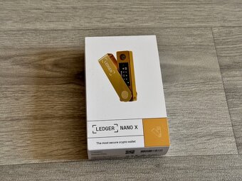 Ledger Nano X peněženka Cold crypto Hardware wallet gold - 5
