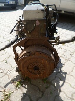Motor benzin Opel Frontera 2,4 - 5