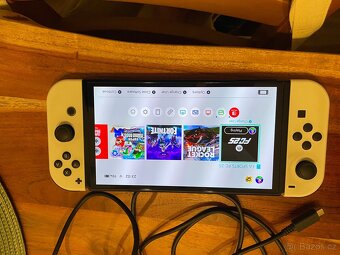 Prodám Nintendo switch oled + příslušenství na Nintendo - 5
