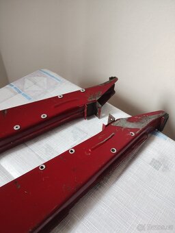 Prodám originální kryt řetězu jawa čz 125 175 původní barva - 5