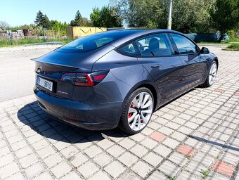 Tesla 3 Performance - 5