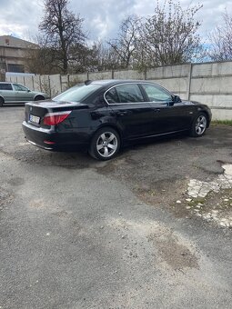 BMW - 5