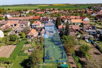 Prodej rodinného domu 6+1, zahradní domek, pozemek 1116m2, D - 5