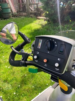 Elektronická tříkolka pro důchodce - 5