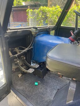 Traktor Zetor - 5