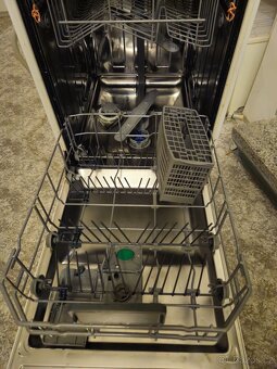 Myčka beko 45 cm úzká pod linku - 5