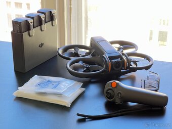 DJI Avata 2 + 4 baterie + ovladač - 5