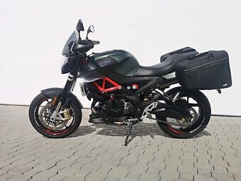 Aprilia Shiver 900 r.v.2019, nové v ČR, najeto jen 13.885 km - 5