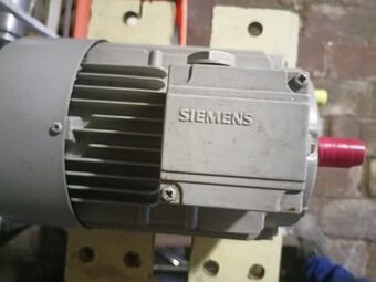 elektromotory 1,5kw  1,1kw 3kw - 5