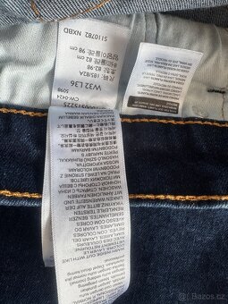 LEVI STRAUSS&CO. 502 - 5