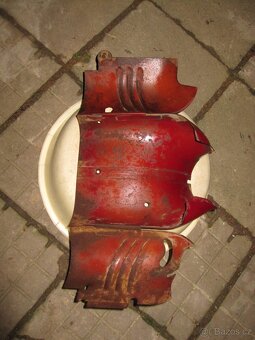 prsíčka Jawa 05;555 - 5