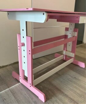 Dětský psací stůl - 5